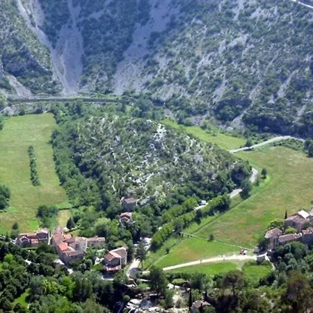 بيت للعطل La Maison Huguetoune *