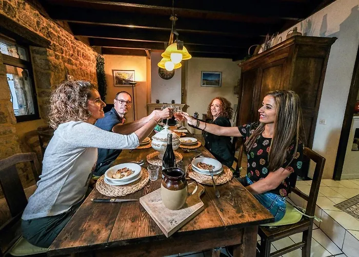 펜션 La Maison Huguetoune Nant